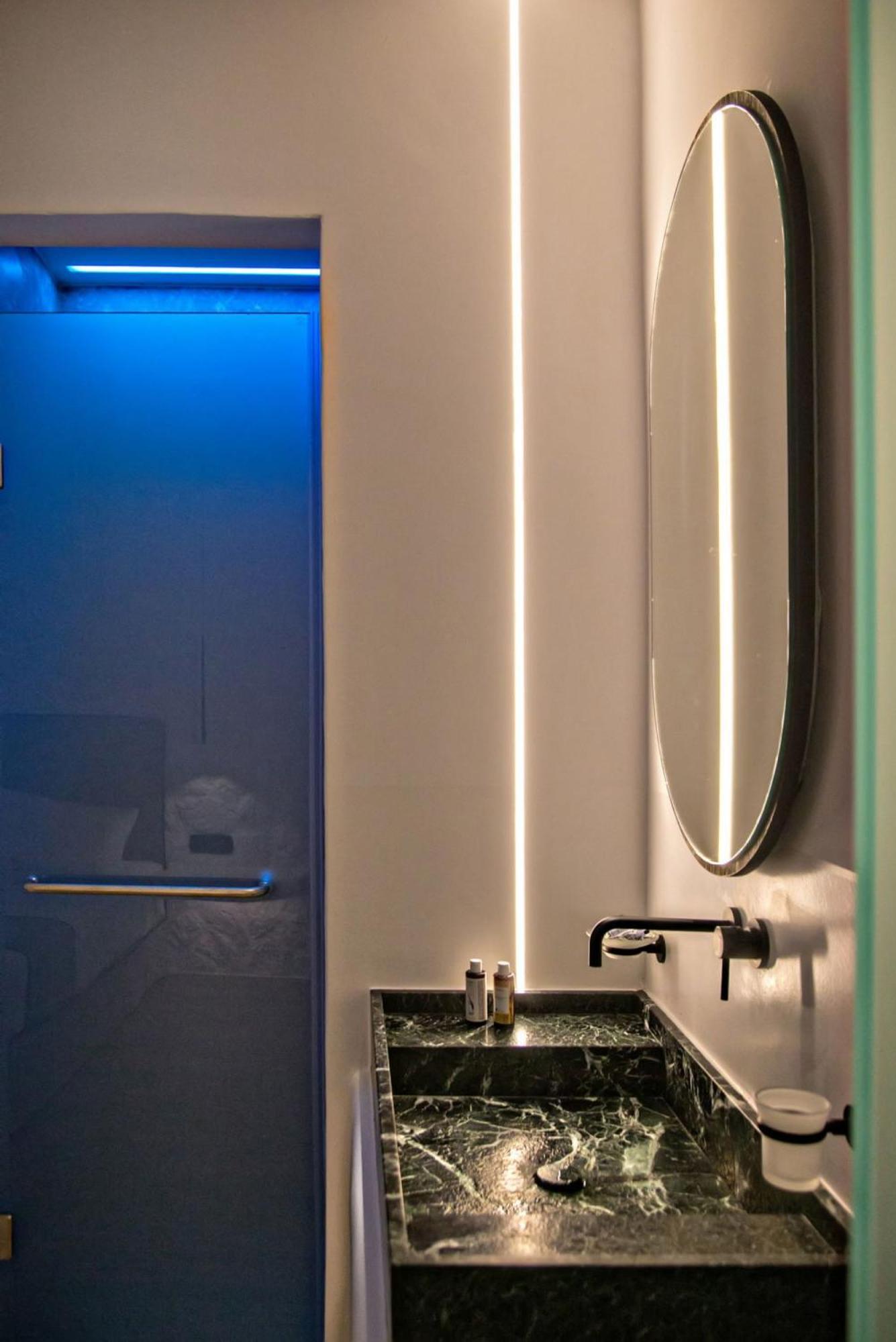 Levantes Luxury Suites II Tínos Eksteriør billede